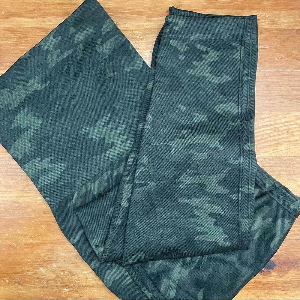 Spanx Seamless Green Camo Leggings 2X